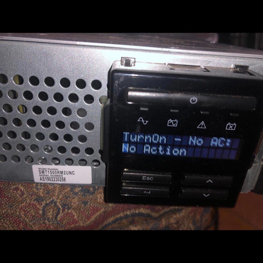 Smart-Ups 1500 RN2UNC